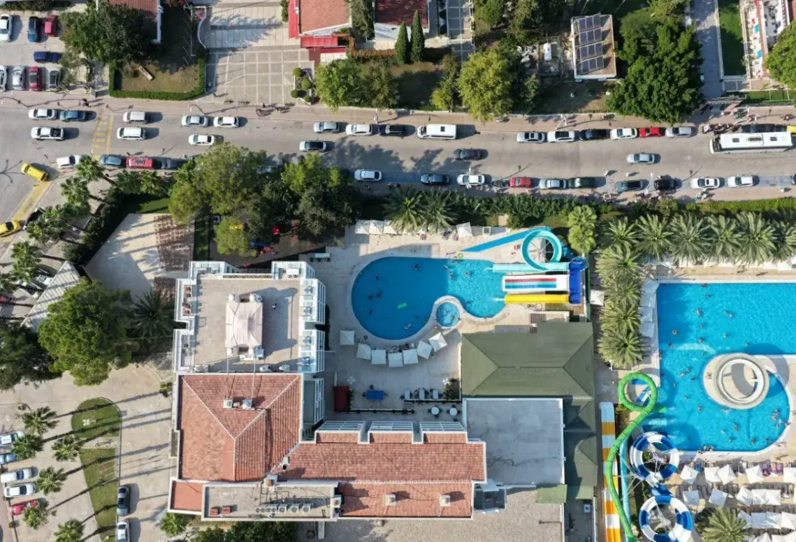 Basen w hotelu Ozkaymak Otem