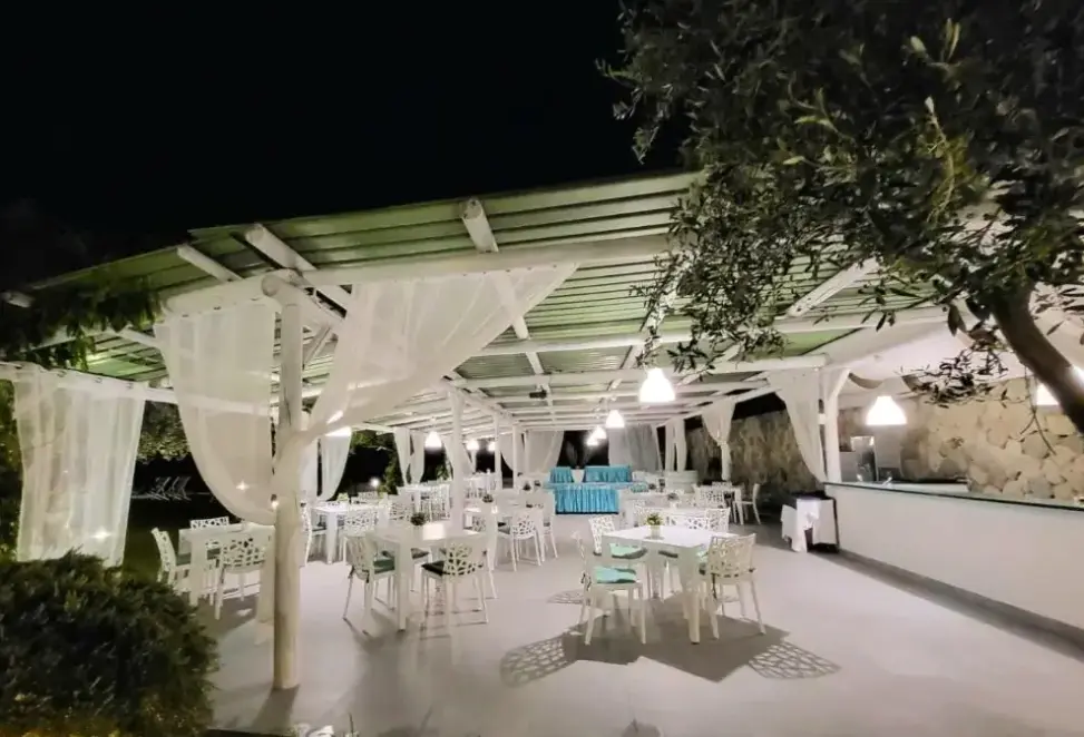 Basen w hotelu Park Victoria