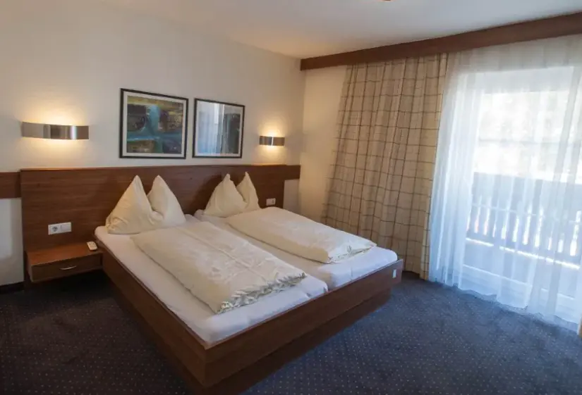 Pokój w hotelu Pinzgauerhof by Alpeffect