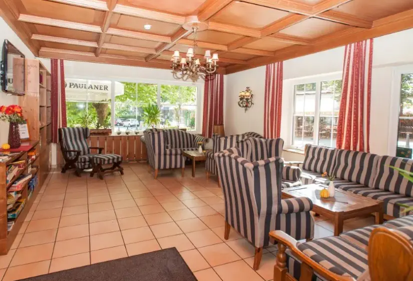 Restauracja i jedzenie w hotelu Pinzgauerhof by Alpeffect