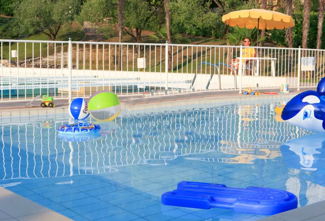 Basen w hotelu Poiano Garda Resort