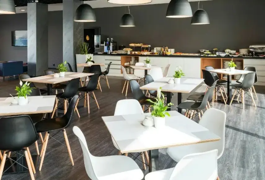 Restauracja i jedzenie w hotelu Q Kraków