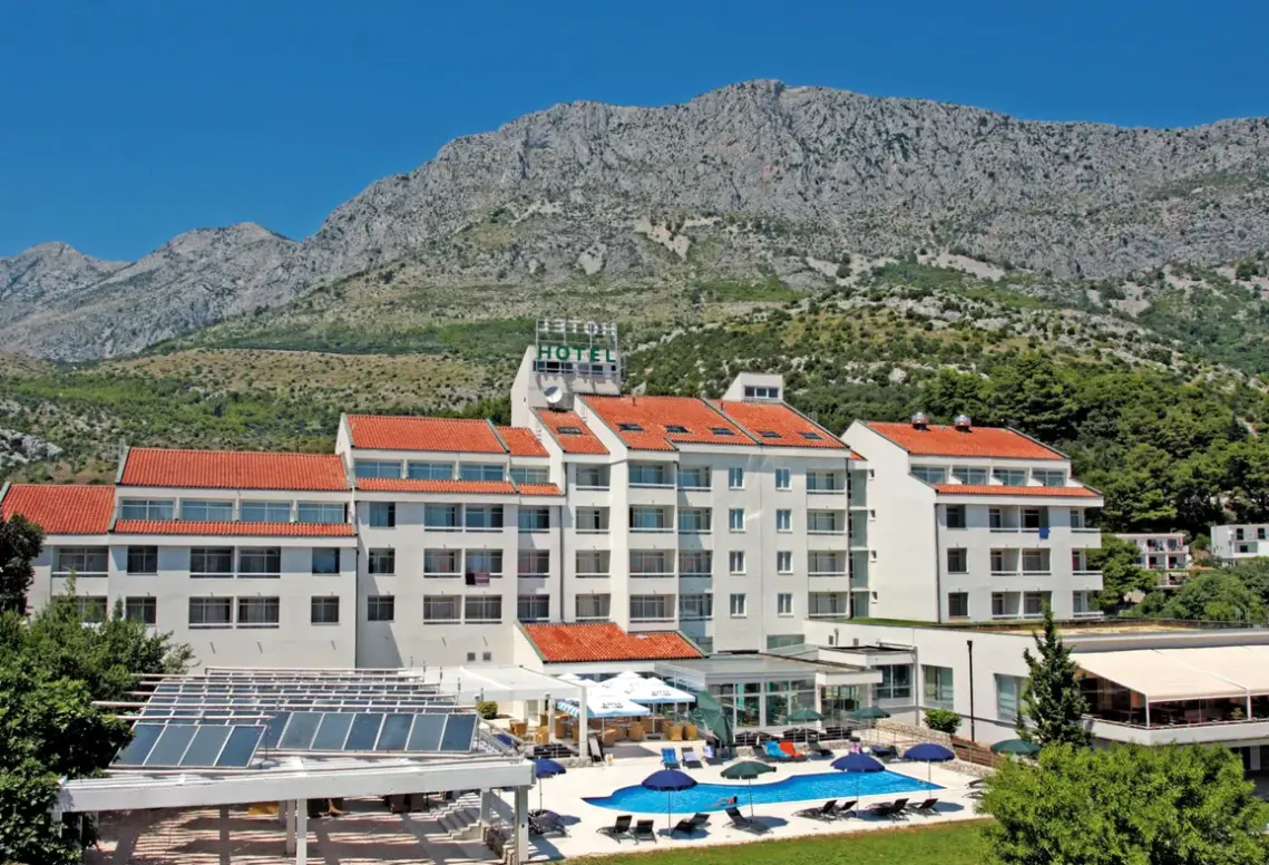 Hotel Quercus (Drvenik)