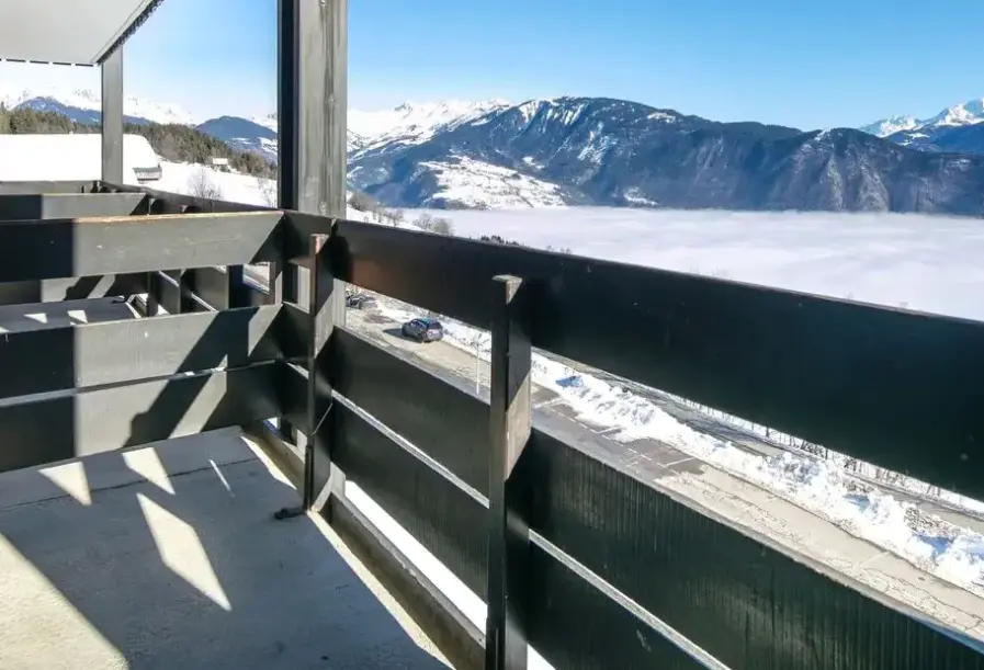 Widok z hotelu Residence La Duit