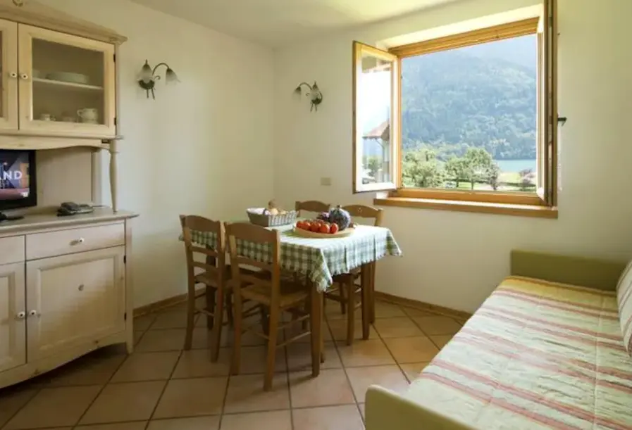Restauracja i jedzenie w hotelu Rio Piccolo
