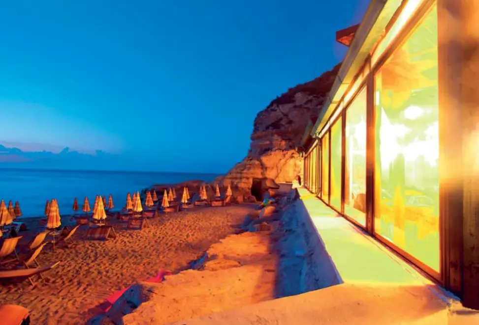 Plaża przy hotelu Roccette Mare