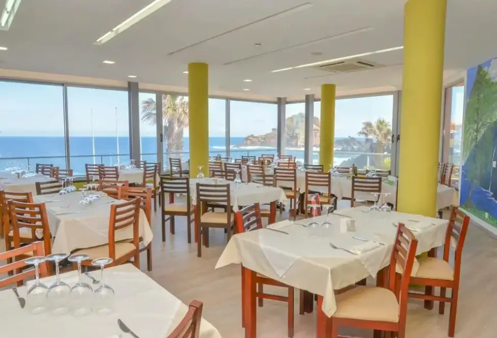 Restauracja i jedzenie w hotelu Salgueiro
