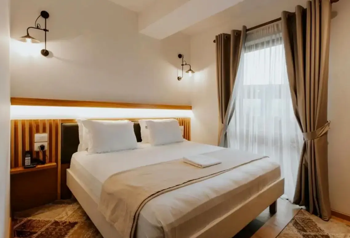Pokój w hotelu Sharm (Gjirokastra)