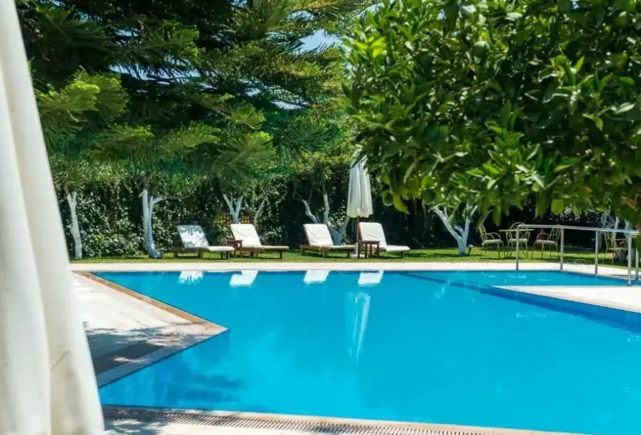 Basen w hotelu Spilia Village