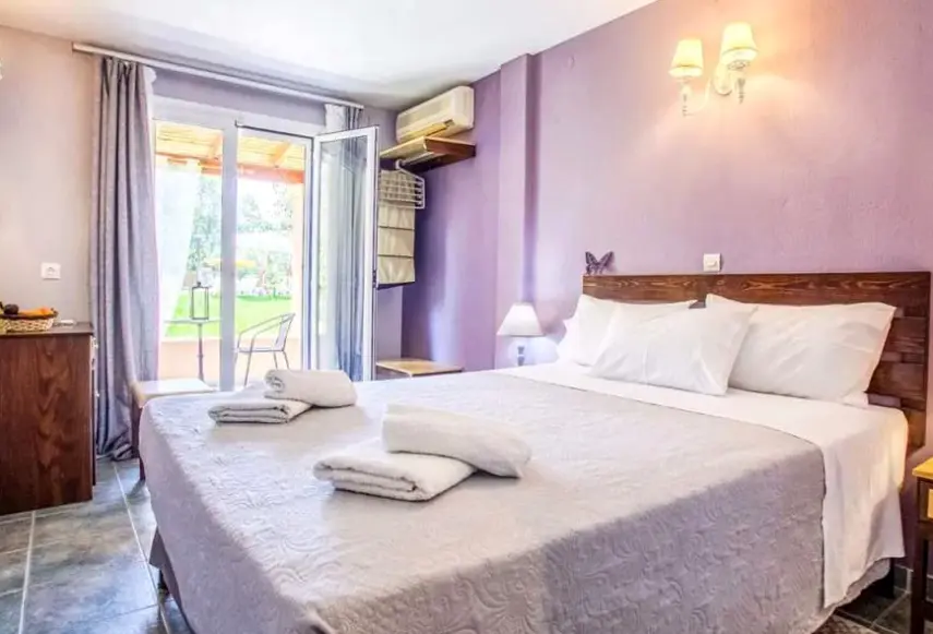 Pokój w hotelu Tellis Holiday Rooms (Telis Holiday Rooms)