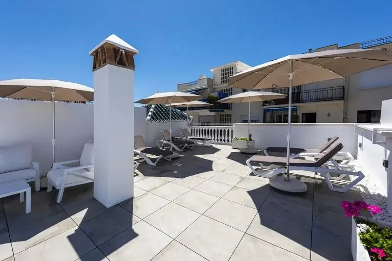 Hotel Toboso Plaza Apartamentos