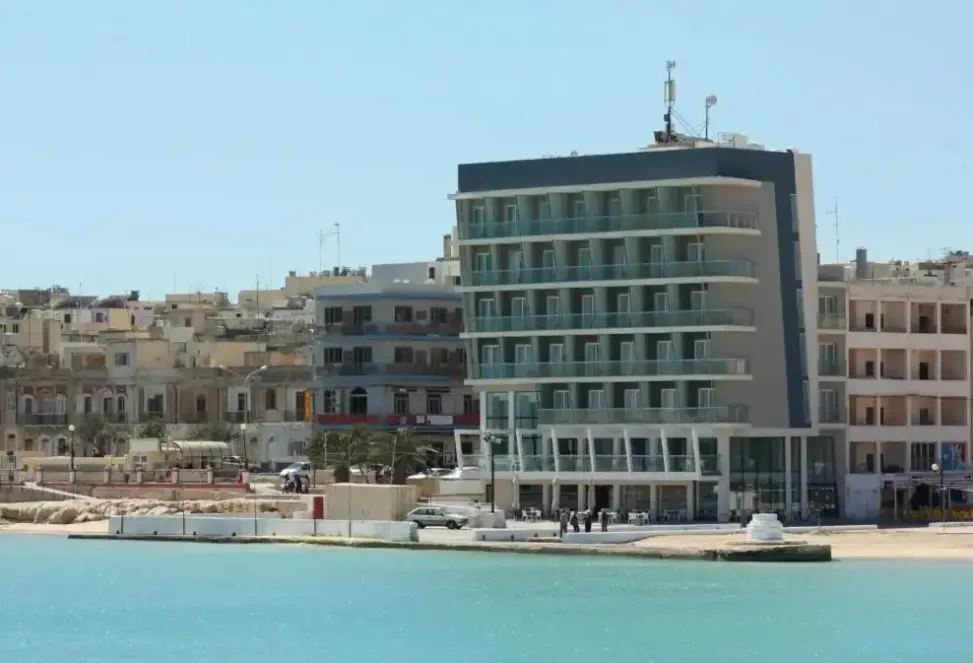 Hotel Waters Edge (Birzebbuga)