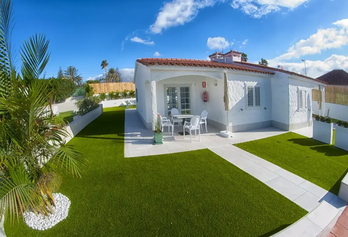 Obiekt hotelu Adonis Bungalows