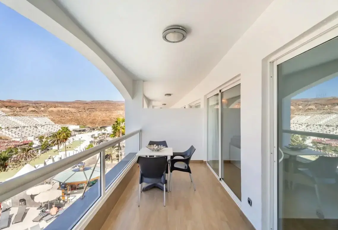 Widok z hotelu Altair Suites