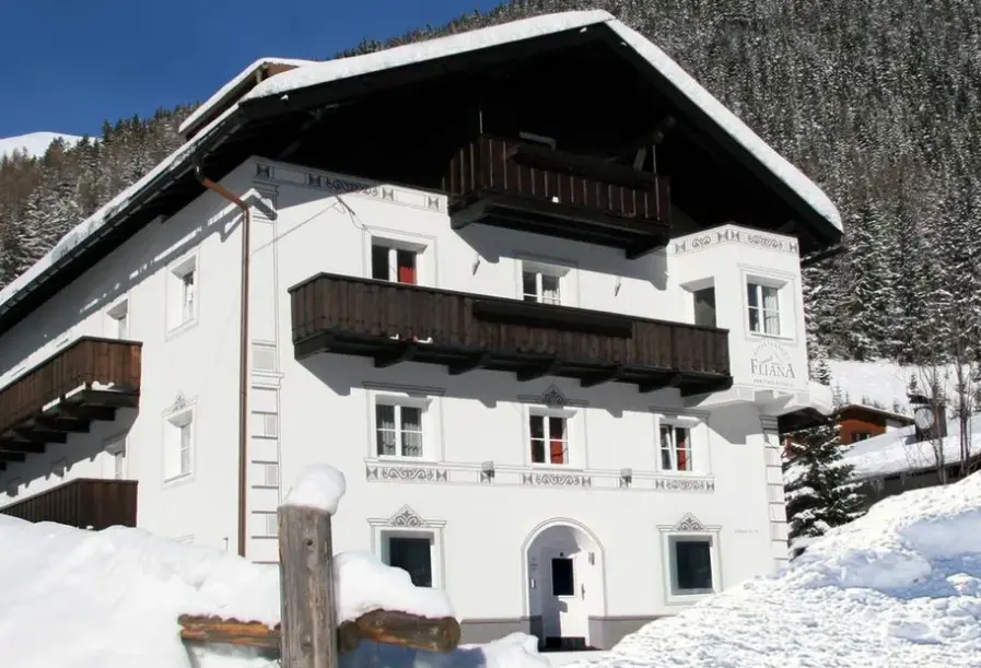 Hotel Apart Fliana w Austria (Tyrol) - oferta last minute