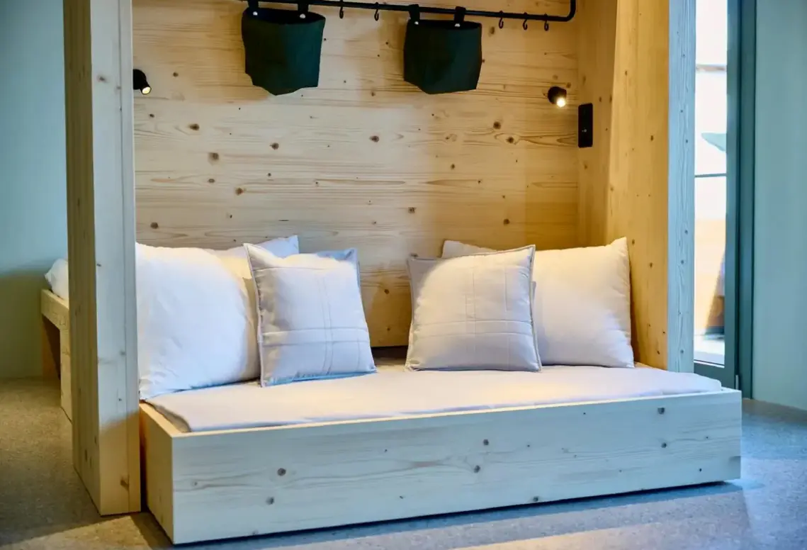 Pokój w hotelu Apart Hotel Adelboden am Dorfplatz