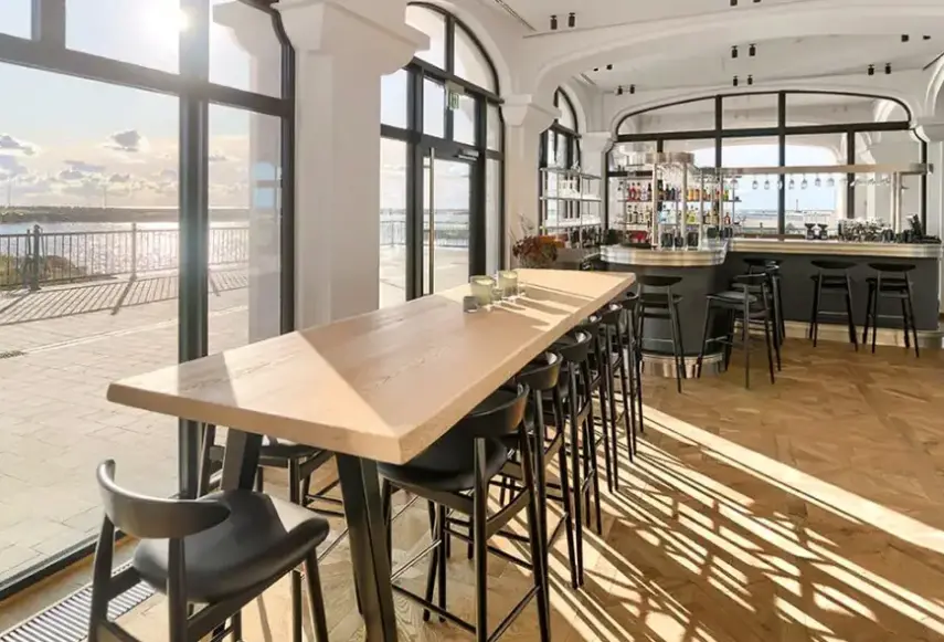 Restauracja i jedzenie w hotelu Apartamenty Marina Royale