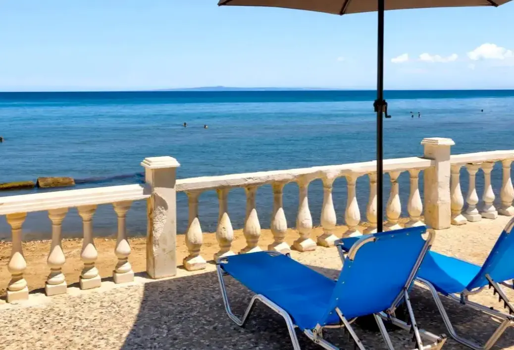 Plaża przy hotelu Argassi Beach