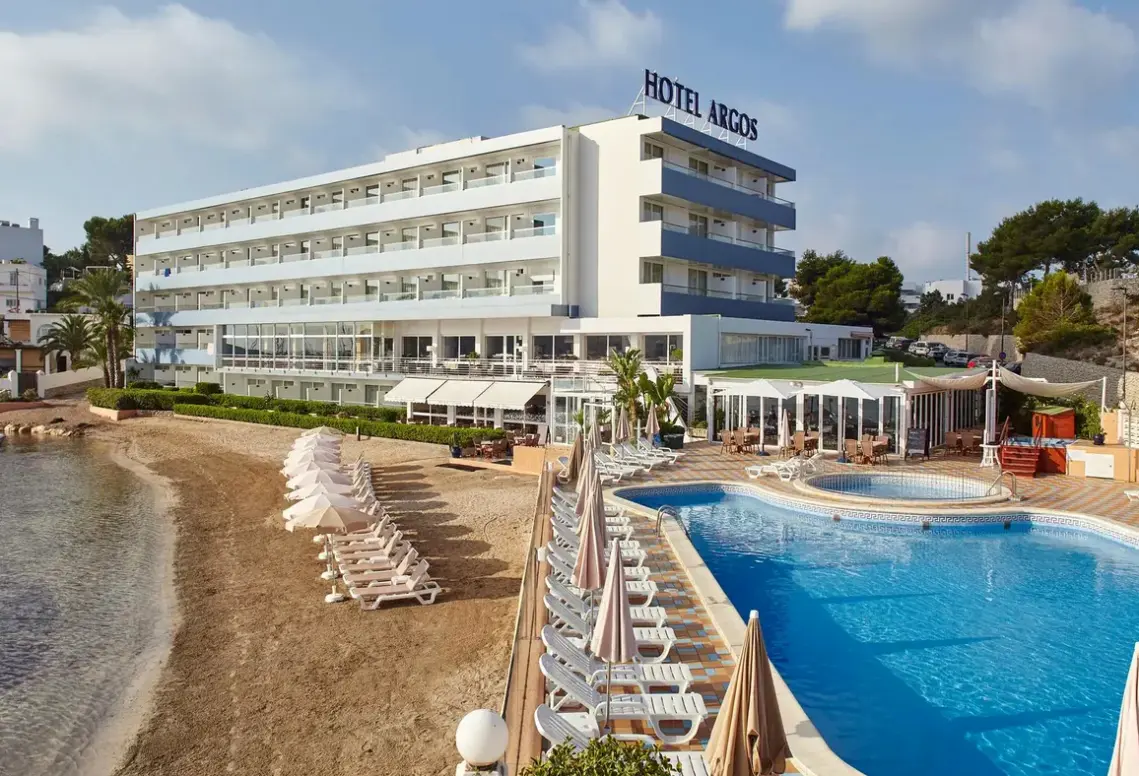 Hotel Argos (Playa Talamanca)