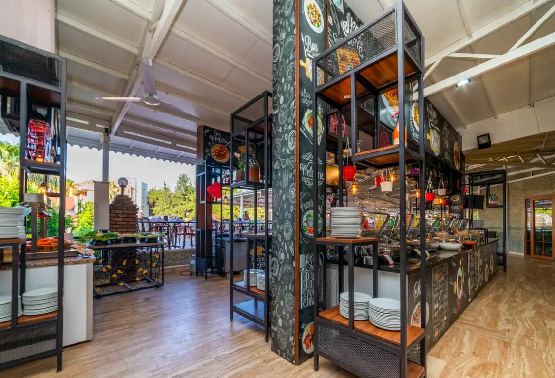 Restauracja i jedzenie w hotelu Armas Kaplan Paradise