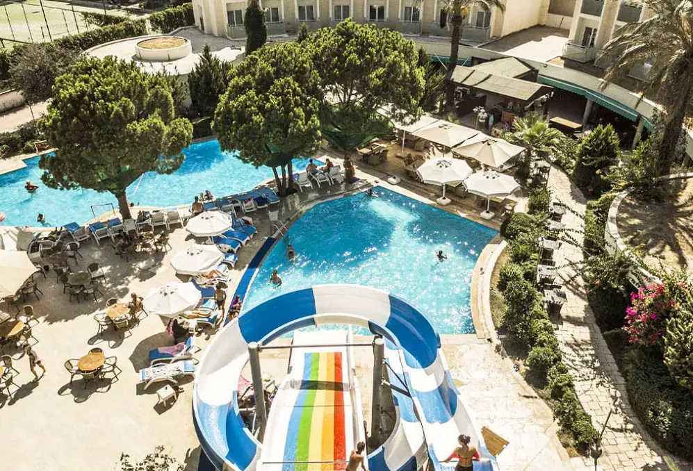 Basen w hotelu Ayaz Aqua Beach