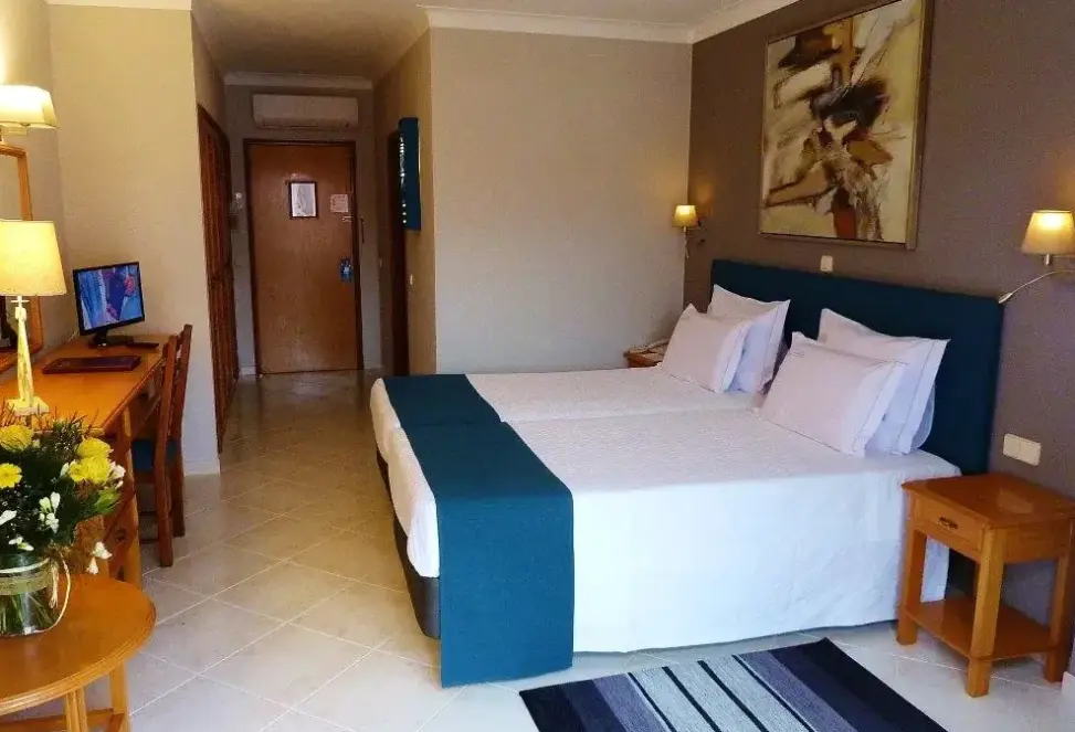 Pokój w hotelu Belavista da Luz