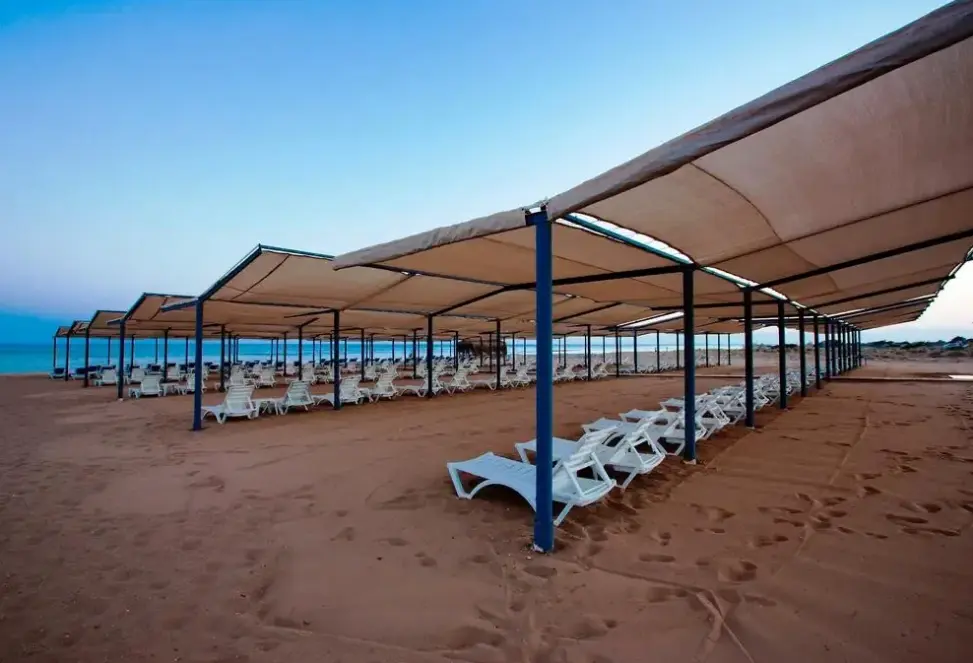 Plaża przy hotelu Bellissima (ex. Melis)