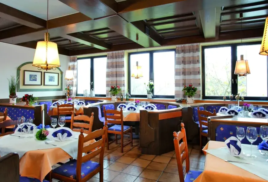 Restauracja i jedzenie w hotelu Bohmerwaldhof