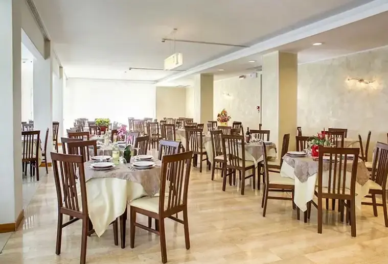 Restauracja i jedzenie w hotelu Brooklyn