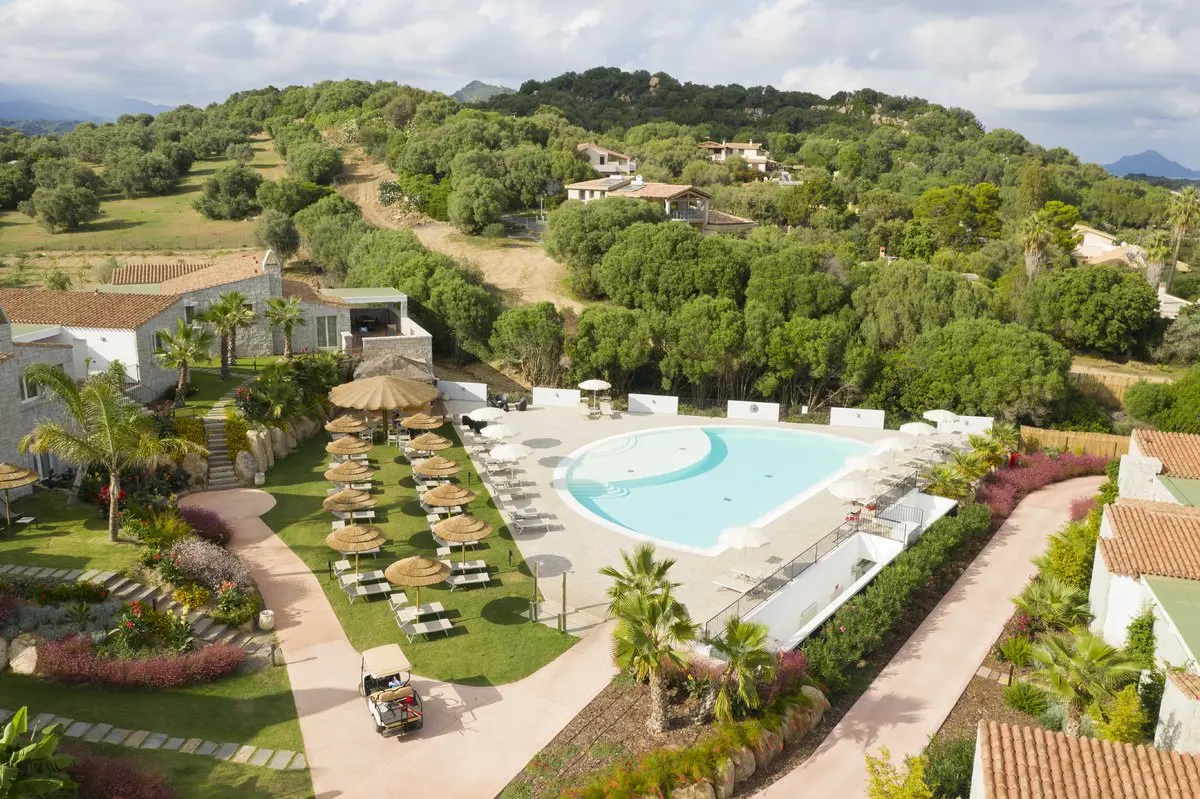 Hotel Cala Sinzias Resort