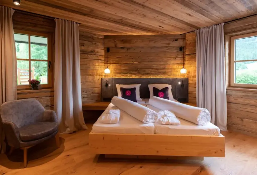 Pokój w hotelu Chalet Lois by Dorfer Hotel