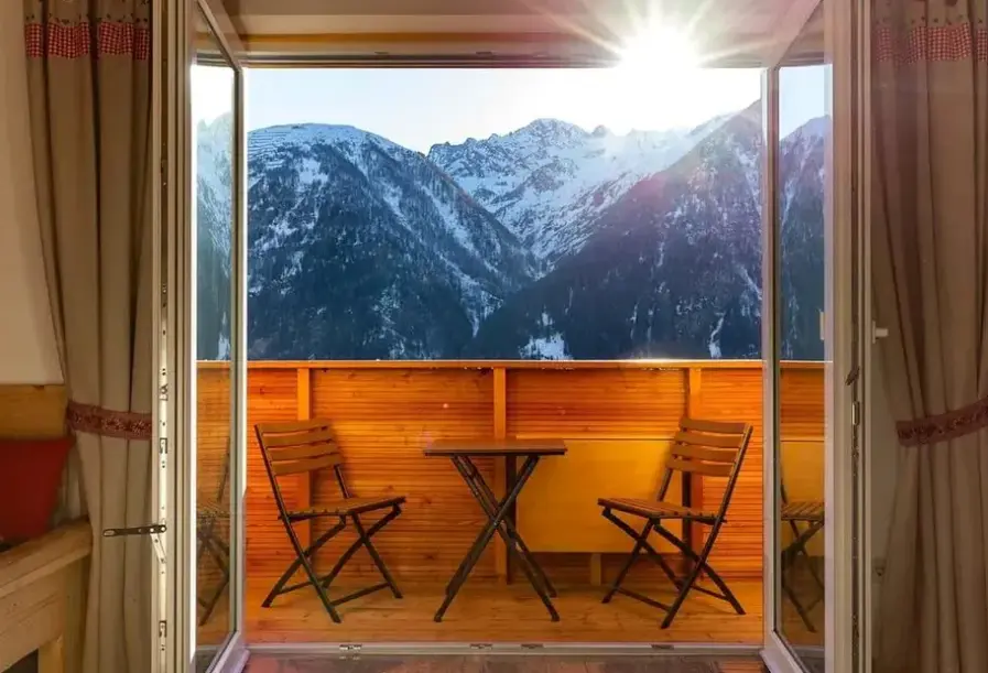 Widok z hotelu Chalet Magda
