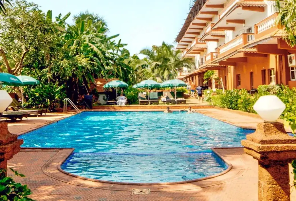 Hotel Chalston Beach Resort