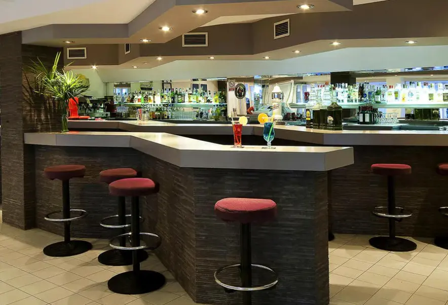 Restauracja i jedzenie w hotelu Chevy (ex Vista Pinar)