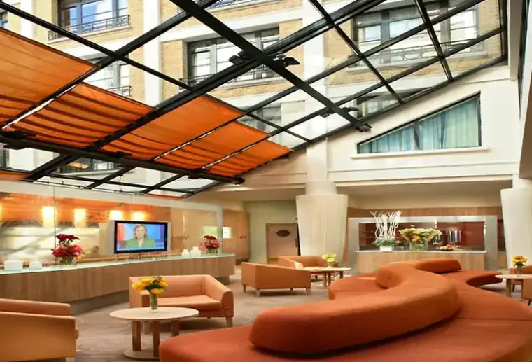 Lobby hotelu Citadines Paris Saint Germain Des Pres