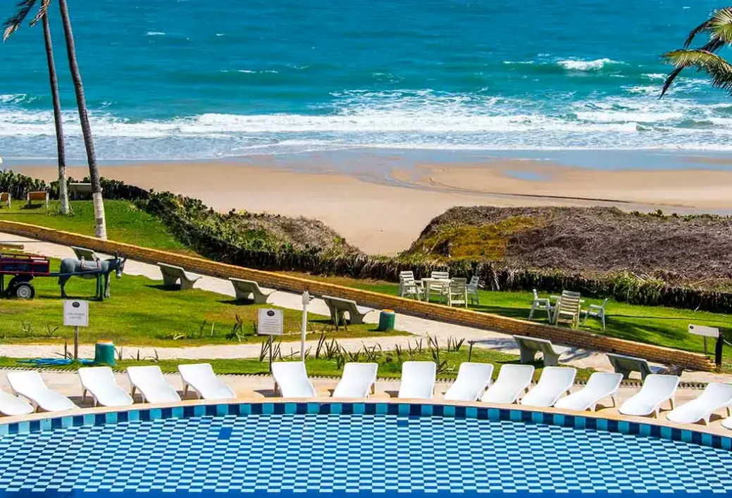 Plaża przy hotelu Coliseum Beach