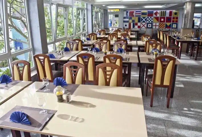 Restauracja i jedzenie w hotelu Curasol (Mogan)