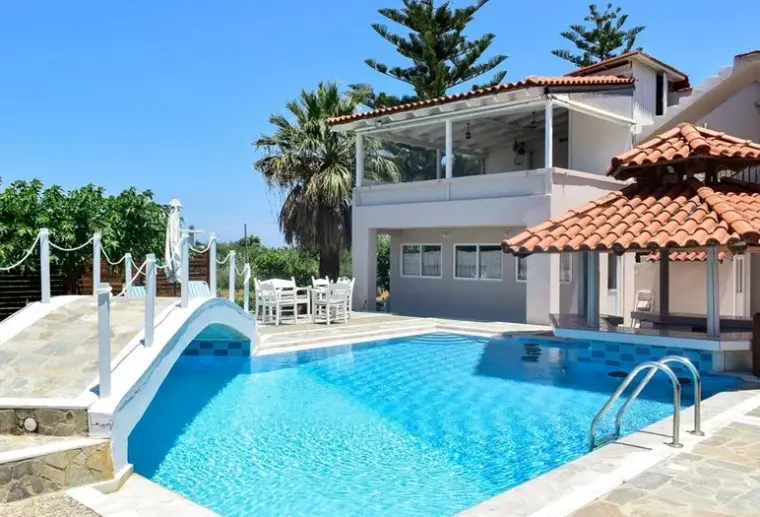 Hotel Dias Kavros