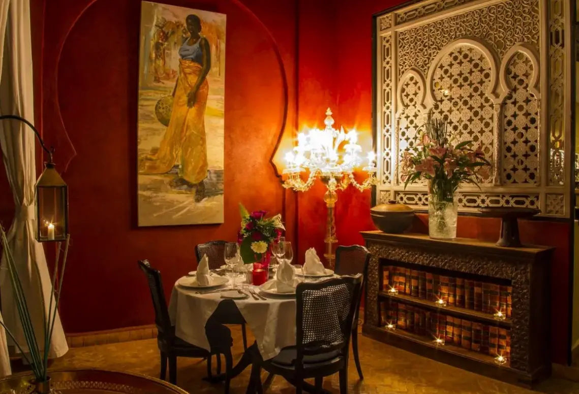 Restauracja i jedzenie w hotelu El Miria Palais Riad
