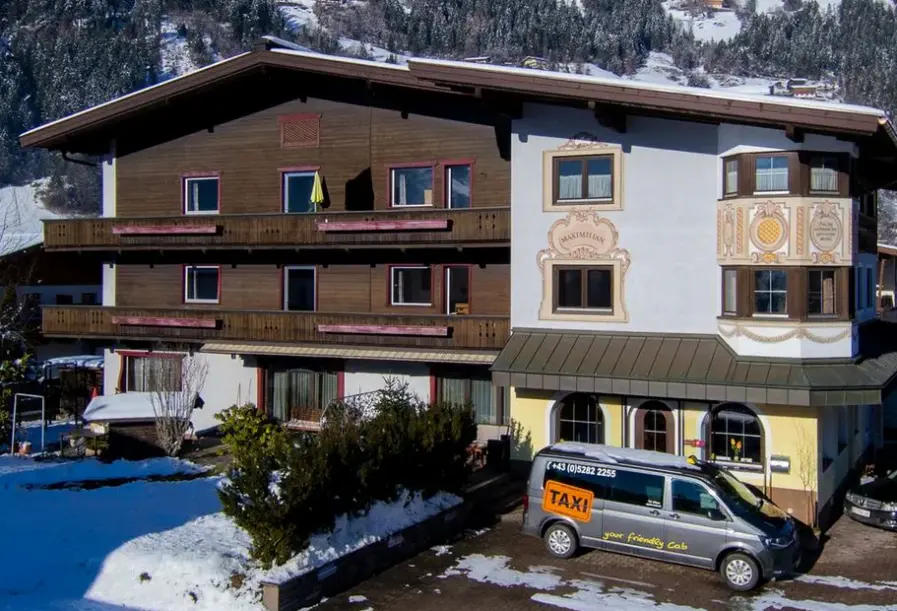 Hotel Garni Maximilian w Austria (Tyrol) - oferta last minute