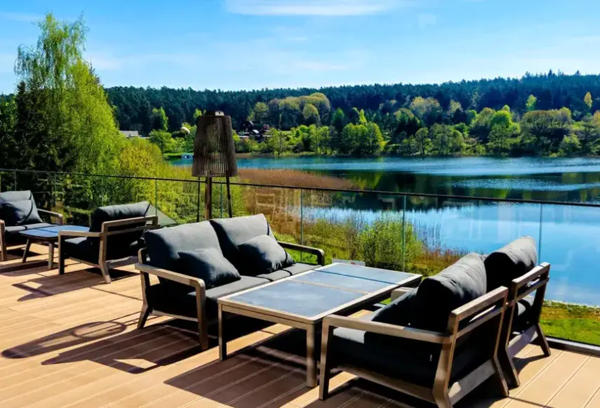 Basen w hotelu Glar Conference & SPA
