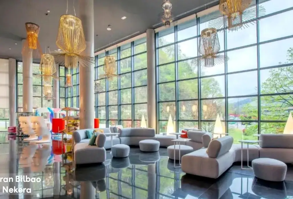 Lobby hotelu Gran Bilbao