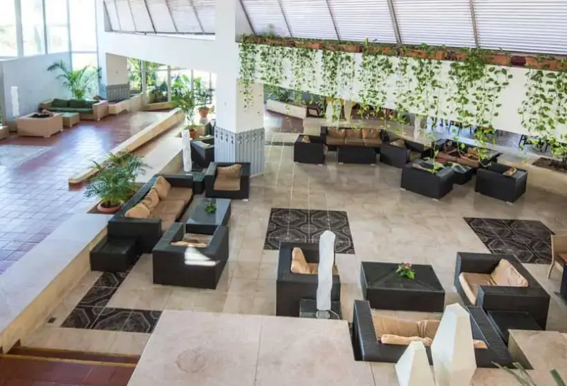 Lobby hotelu Gran Caribe Palma Real