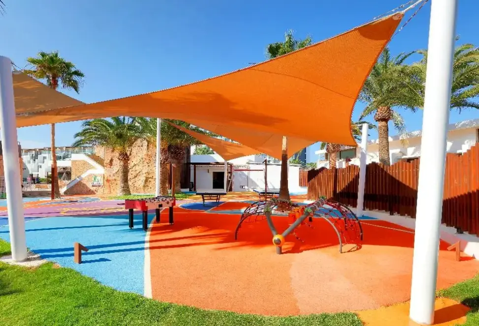 Atrakcje dla dzieci w hotelu Hard Rock Ibiza (ex. Fiesta Club Don Toni)