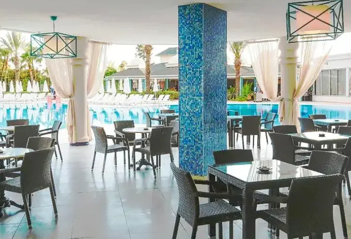 Restauracja i jedzenie w hotelu Insula Resort