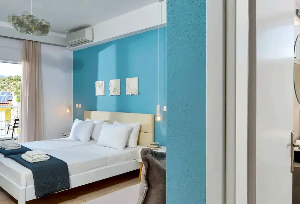 Pokój w hotelu Kalloni