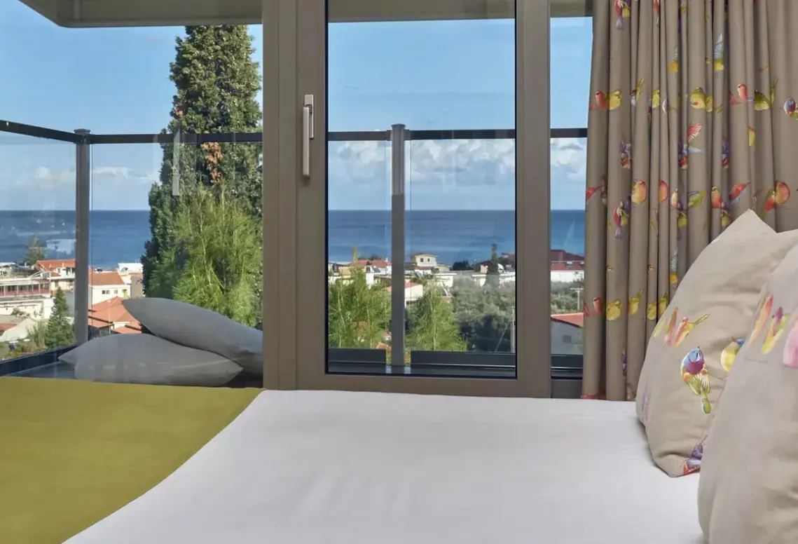 Pokój w hotelu Koukounaria