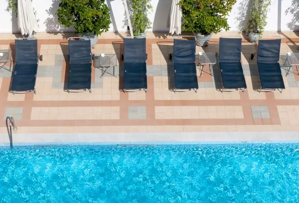 Basen w hotelu Kronos (Platamonas)