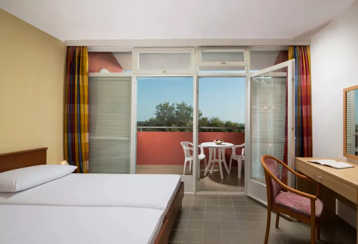 Pokój w hotelu Lanterna Sunny Resort by Valamar (Istria)