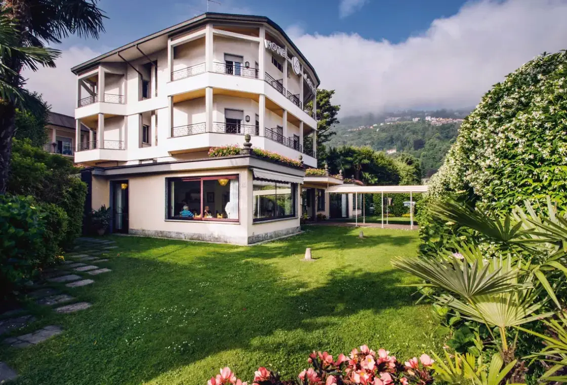 Hotel Lido la Perla Nera